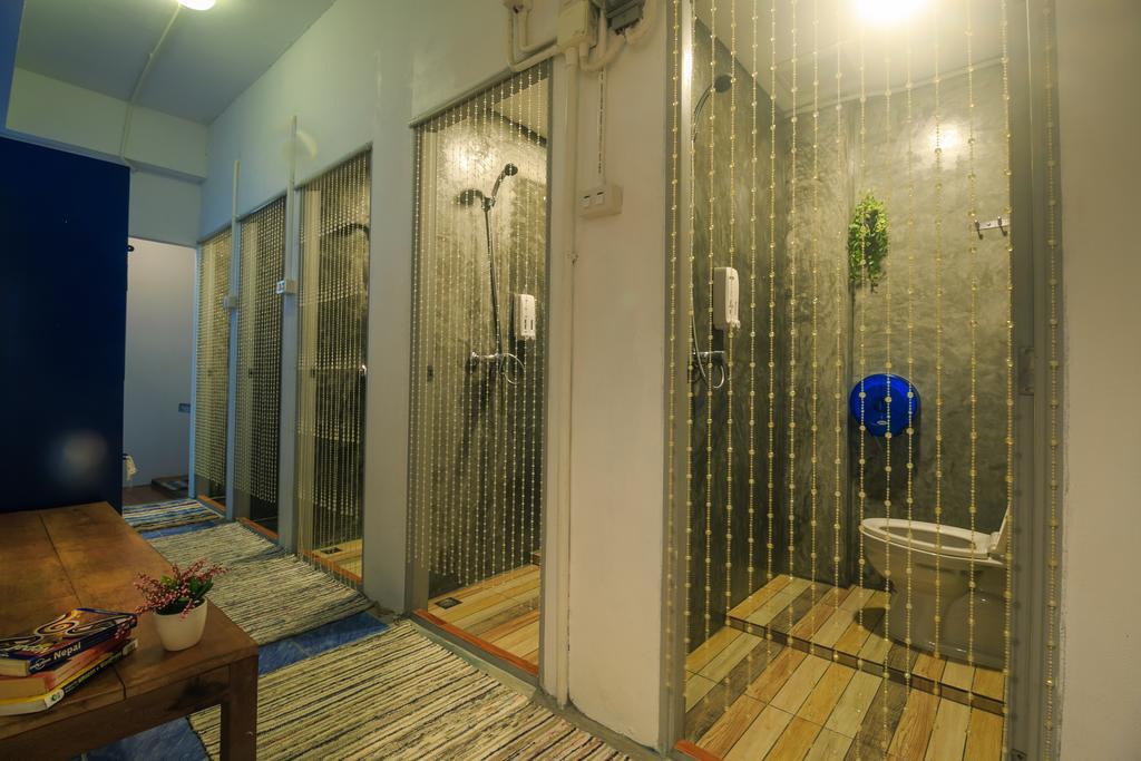Frog House Bed & Breakfast (Adults Only) Patong ภายนอก รูปภาพ